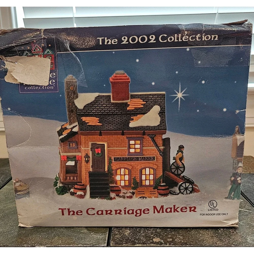 Carole Towne Carriage Maker 2002 •Lighted Shop w/ Cord •Lemax Manufactured • Box